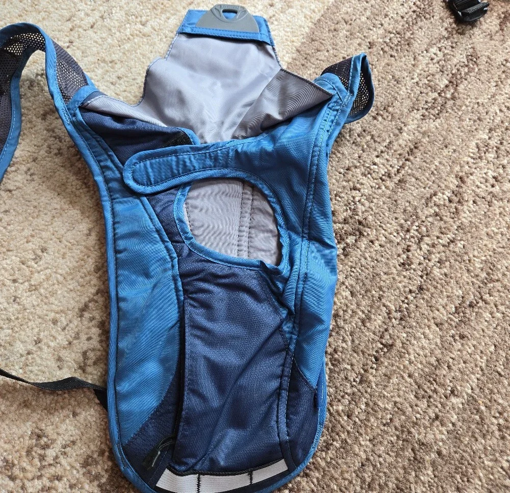CamelBak Blue Hydration Sling Pack With Bladder - Two-Tone Blue